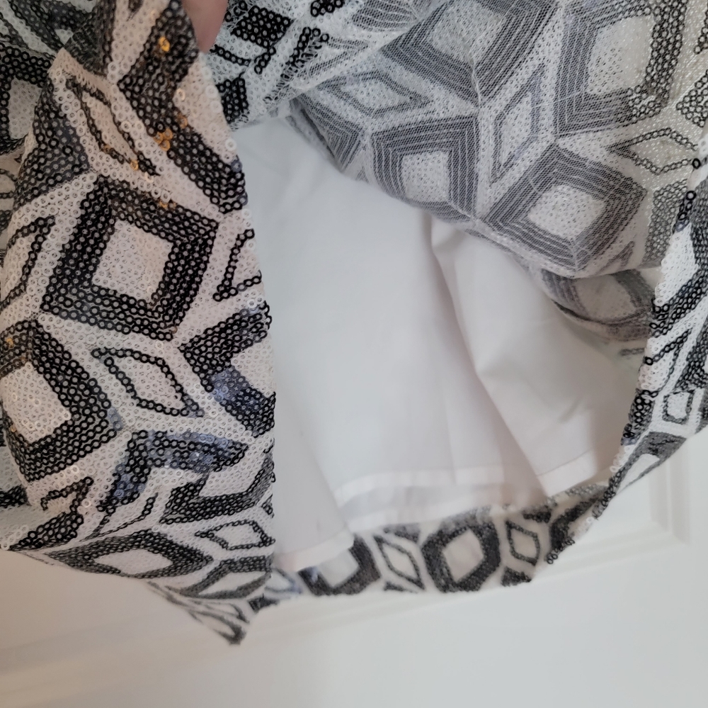 BR BANANA REPUBLIC FULLY SEQUINED GEOMETRIC PATTERN NYE DRESS SIZE 2 - Picture 10 of 11